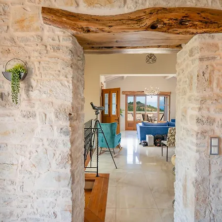 Bee Tree Villa